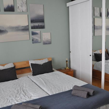 Lovely Apartment In Historic Center Вена Экстерьер фото