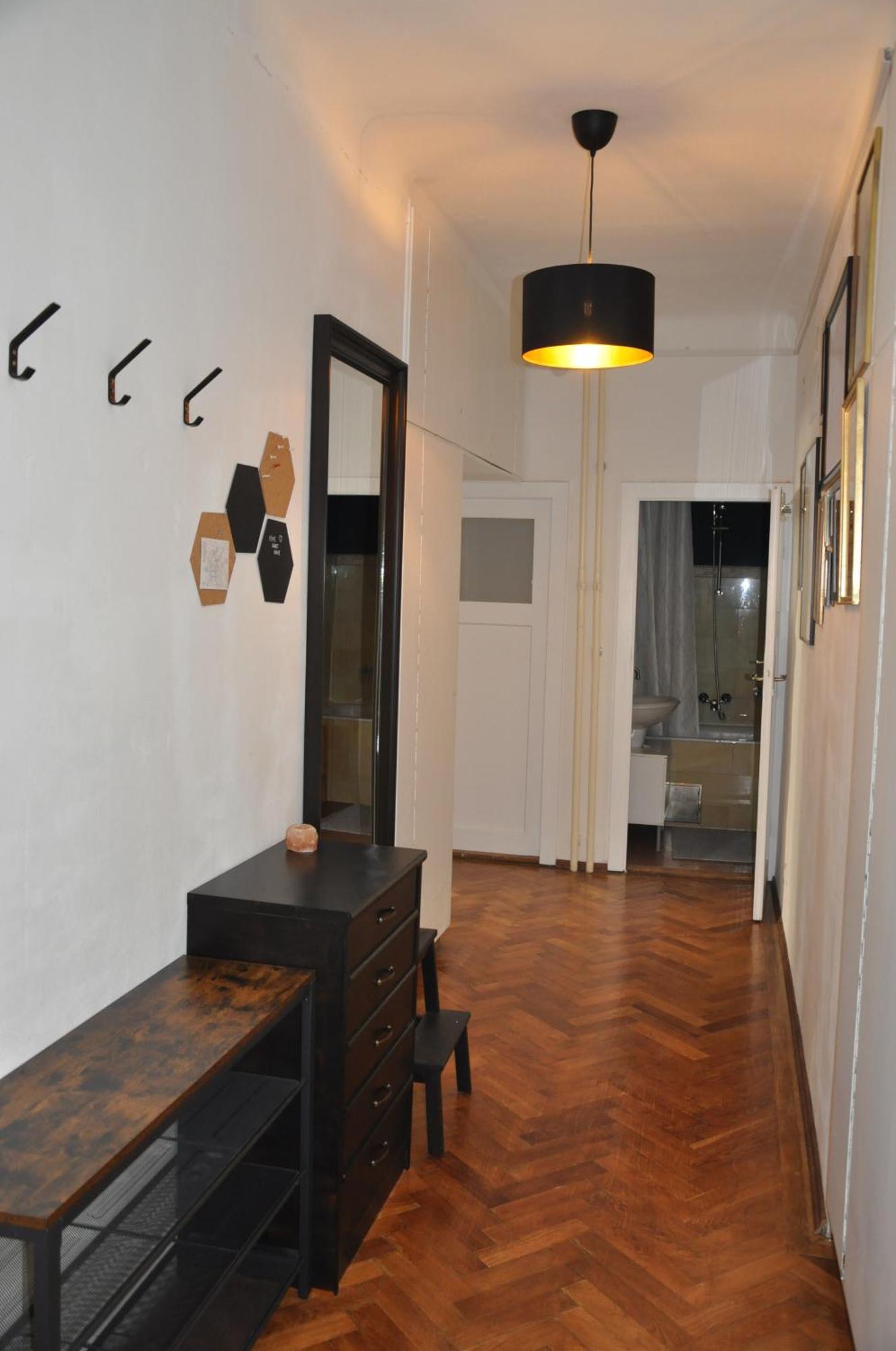 Lovely Apartment In Historic Center Вена Экстерьер фото