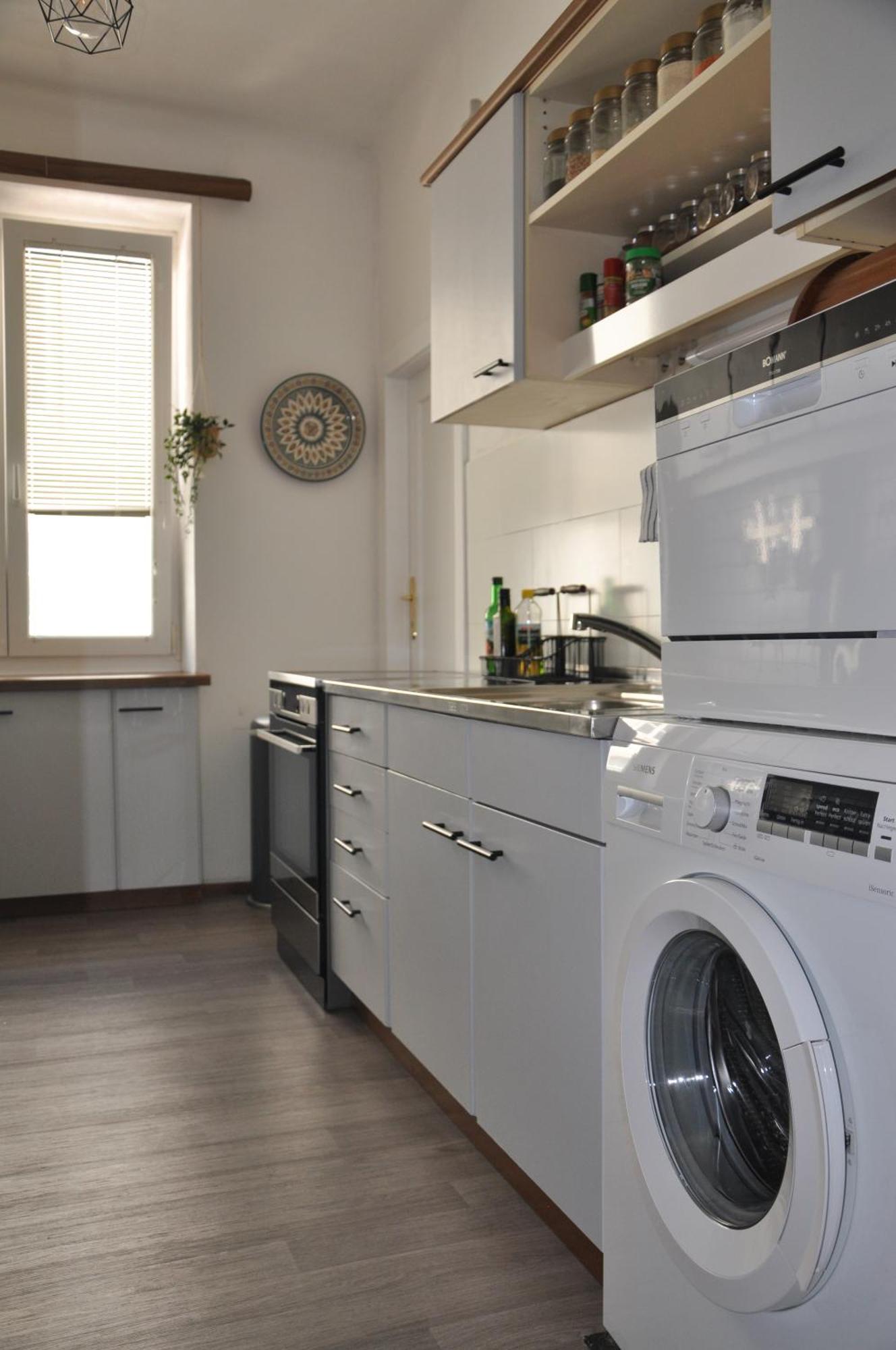 Lovely Apartment In Historic Center Вена Экстерьер фото